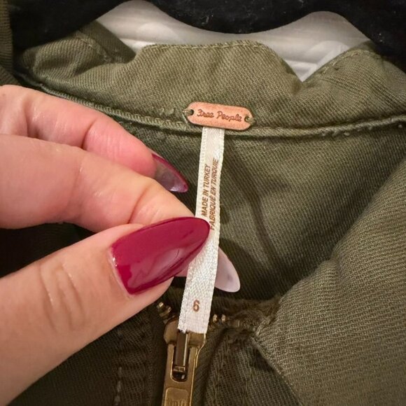 Free People Army Green Cargo Long Sleeve Isla Romper Size 6 - Picture 7 of 7